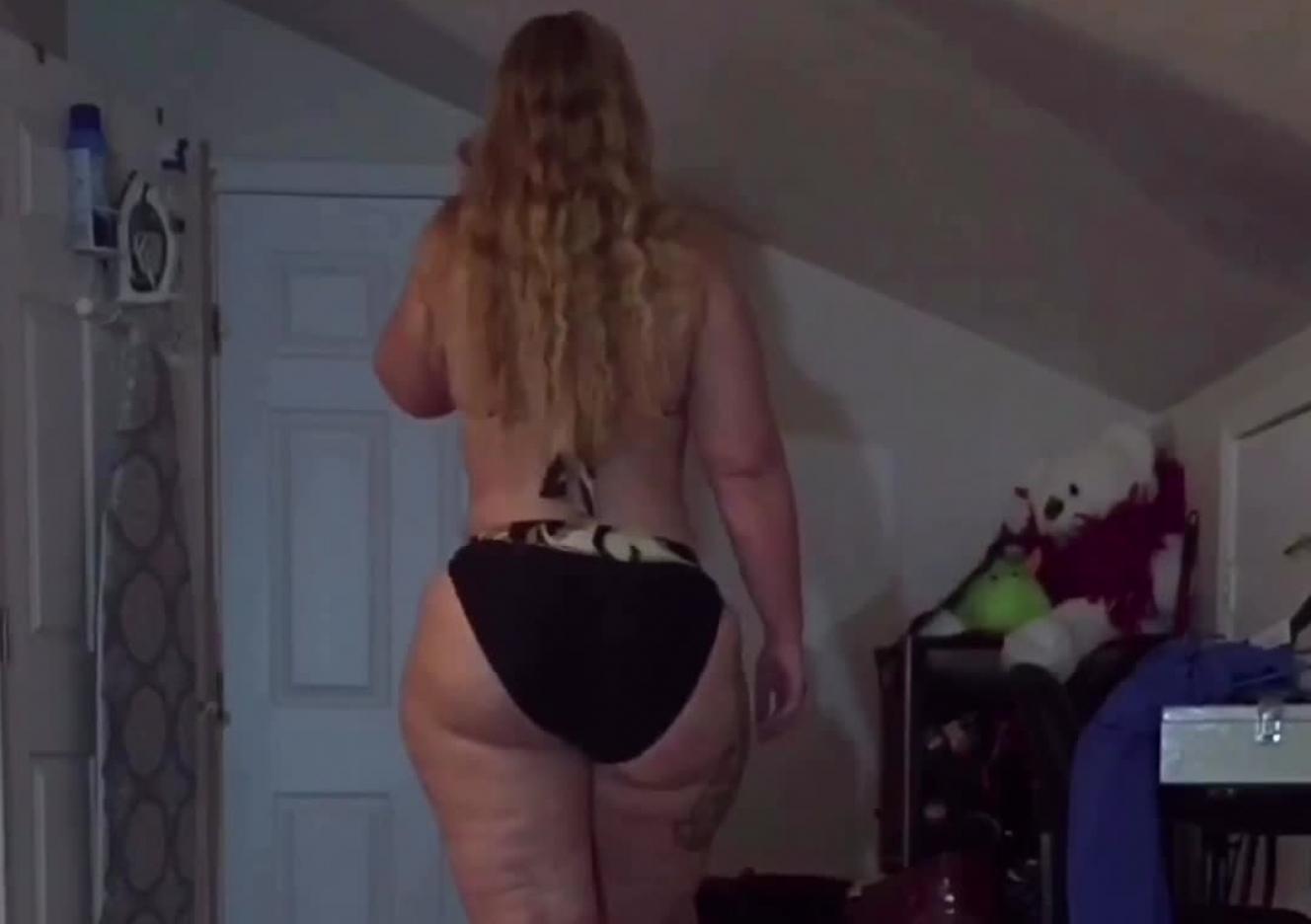 Pawg Walk And Twerk - Paige Porcelain