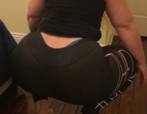 Trying_on_leggings